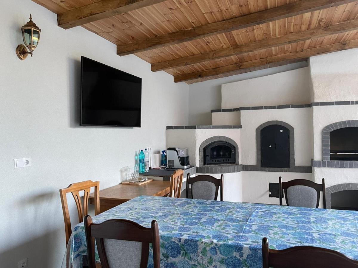 Hotel Casa de lângă pădure à Sighetu Marmaţiei Extérieur photo